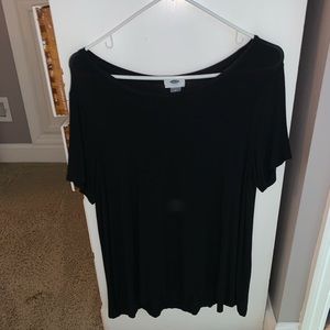Plain black tee